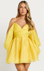 Amalie The Label - Thalia Sweetheart Off Shoulder Mini Dress - In Yellow