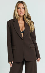 Selena Blazer - Oversized Single Breasted Blazer in Brown