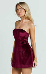 Cartia Mini Dress - Velvet Strapless Fit And Flare Dress in Wine