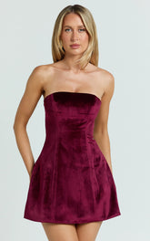 Cartia Mini Dress - Velvet Strapless Fit And Flare Dress in Wine