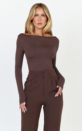 Tisdale Top - Boat Neck Long Sleeve Top in Choc