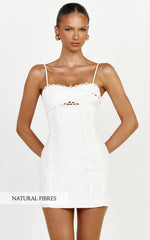 Gigi Mini Linen Blend Dress - Sweetheart Tie Back Scallop Detail Dress in Off White