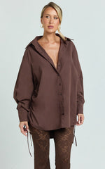Kalpena Shirt - Ruched Side Oversized Shirt in Chocolate