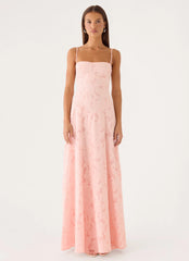 Flyth Maxi Dress - Pink