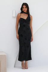 Mysterious Lover Maxi Dress Black