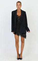 Michelle Blazer - Oversized Plunge Neck Button Up Blazer in Black
