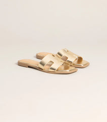 Resort Days Slide Sandals